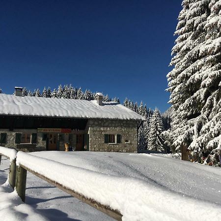 Restaurant Gautard - Chambres D'Hotes Les Tavaillons Thorens-Glières Exterior foto